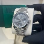 Rolex Watch Day Date 228239